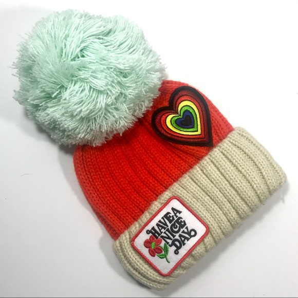 Free People Pom Beanie Have a Nice Day Heart Patch - Picture 8 of 8